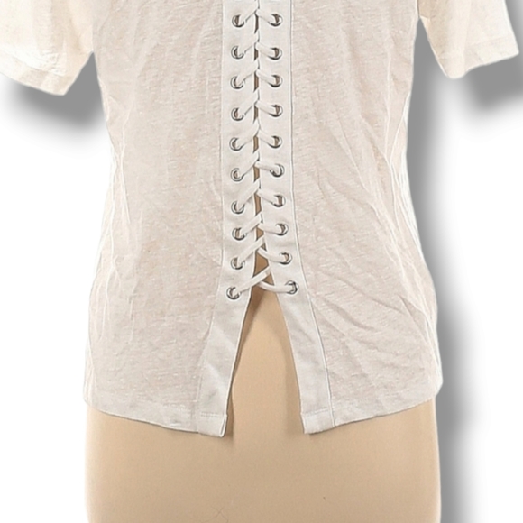 A.L.C. Linen Short Sleeve Top Size M White Lace Up Back Silver Grommets T-Shirt - Picture 8 of 10